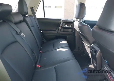 2020 Toyota 4Runner Venture Special Edition from USA, damaged, VIN JTEBU5JR8L5765239